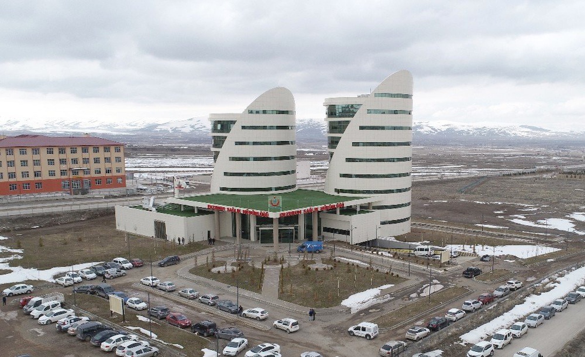 Erzurum İl Sağlık Müdürlüğü Yeni Hizmet Binalarına Taşındı