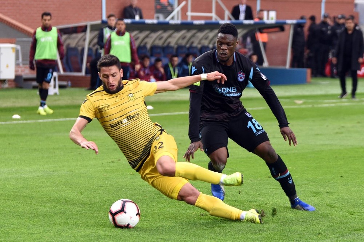 Evkur Yeni Malatyaspor\'da Tüm Hesaplar Kupa Üzerine