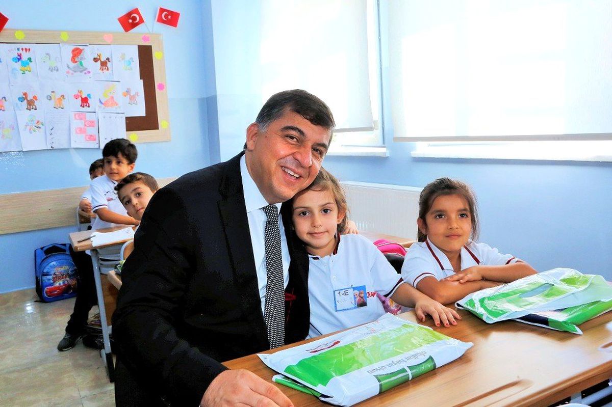 Fadıloğlu\'ndan Müjdeli Kutlama
