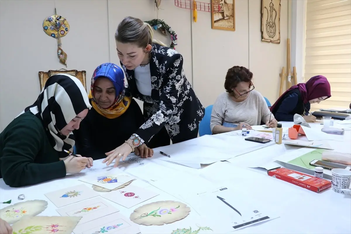 Gençlik Merkezi Her Yaştan İnsanın Uğrak Yeri Oldu