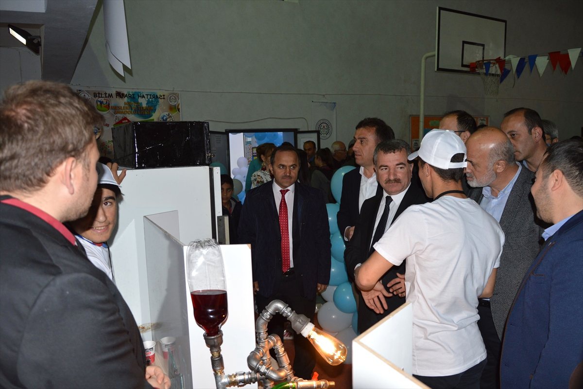 Havza\'da "4006 Tübitak Bilim Fuarı" Açıldı