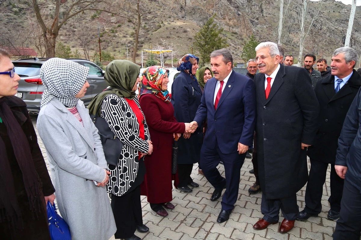 İki Belediyeyi Kazanmak Bu Seçime Nasip Oldu"