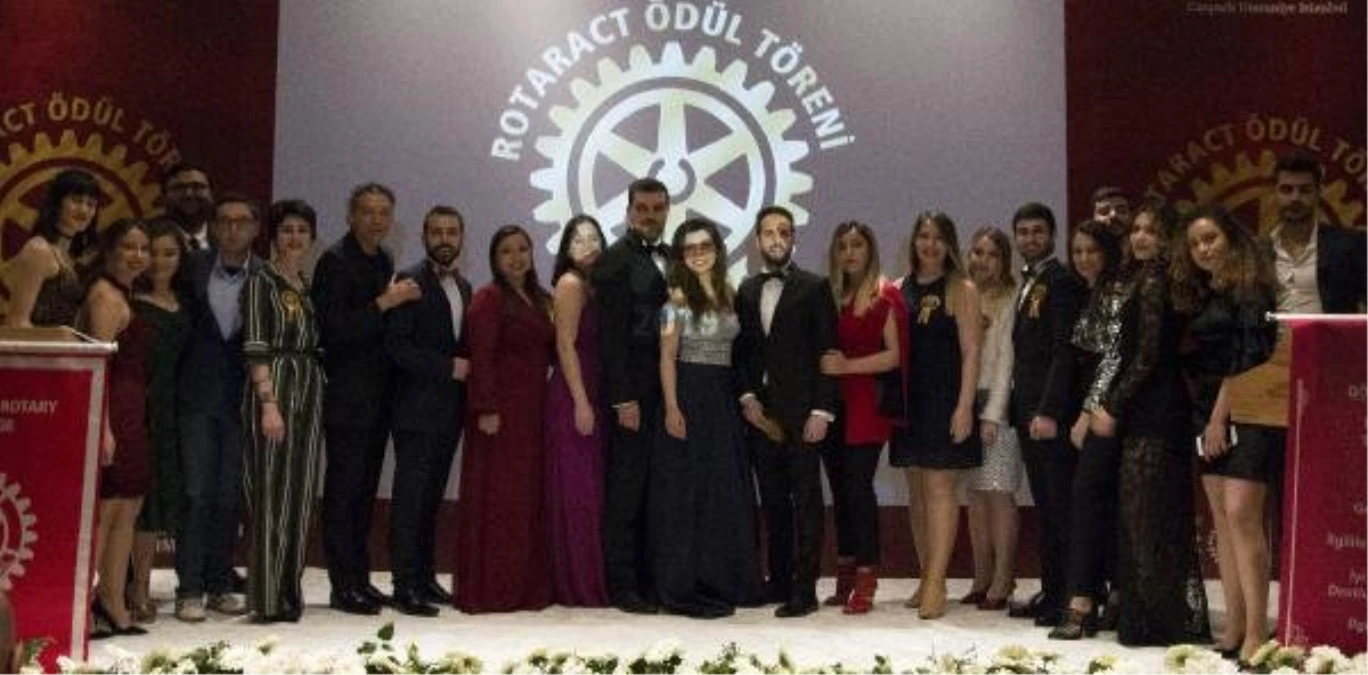 İş, Sanat, Moda, Medya ve Spor Dünyasının Yıldızları 13. Rotaract Ödülleri ile Taçlandı