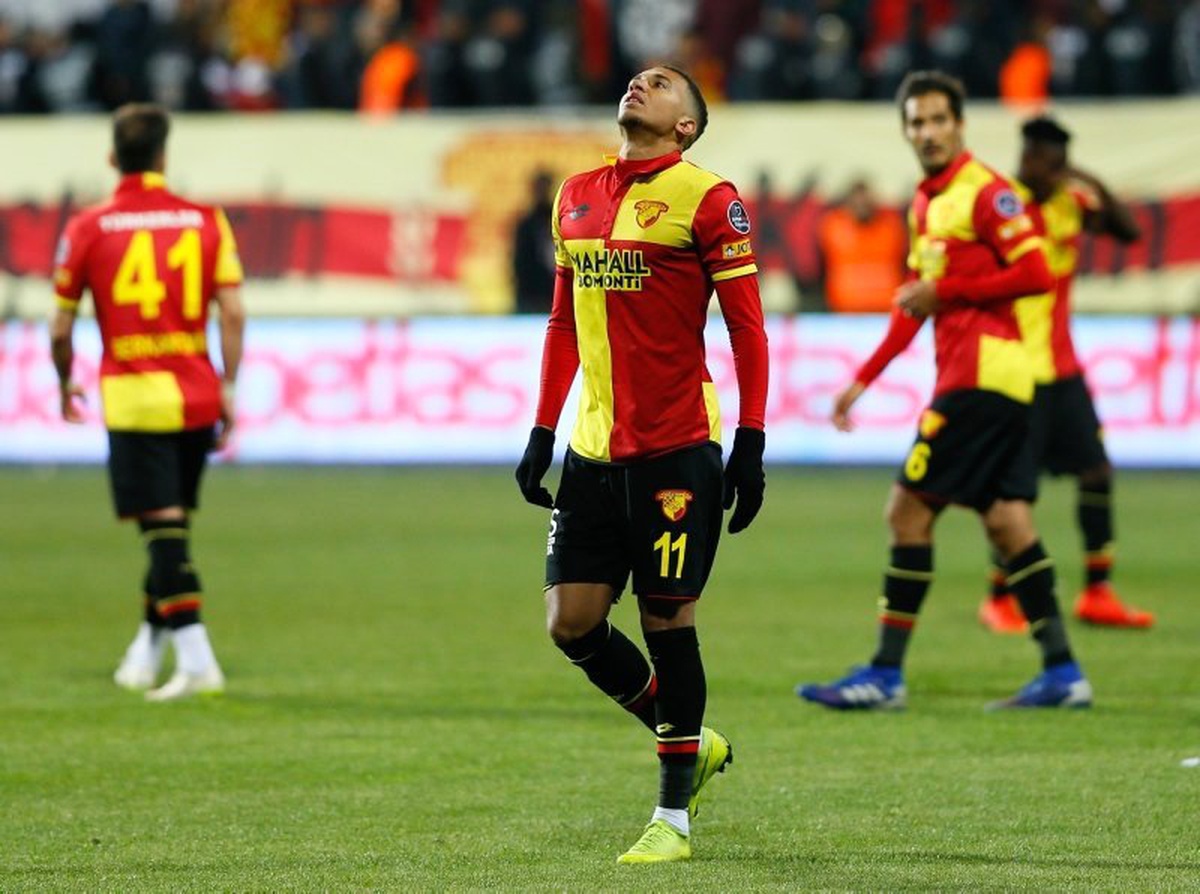 İzmirlilik Birlikteliği Göztepe İçin Sağlansın