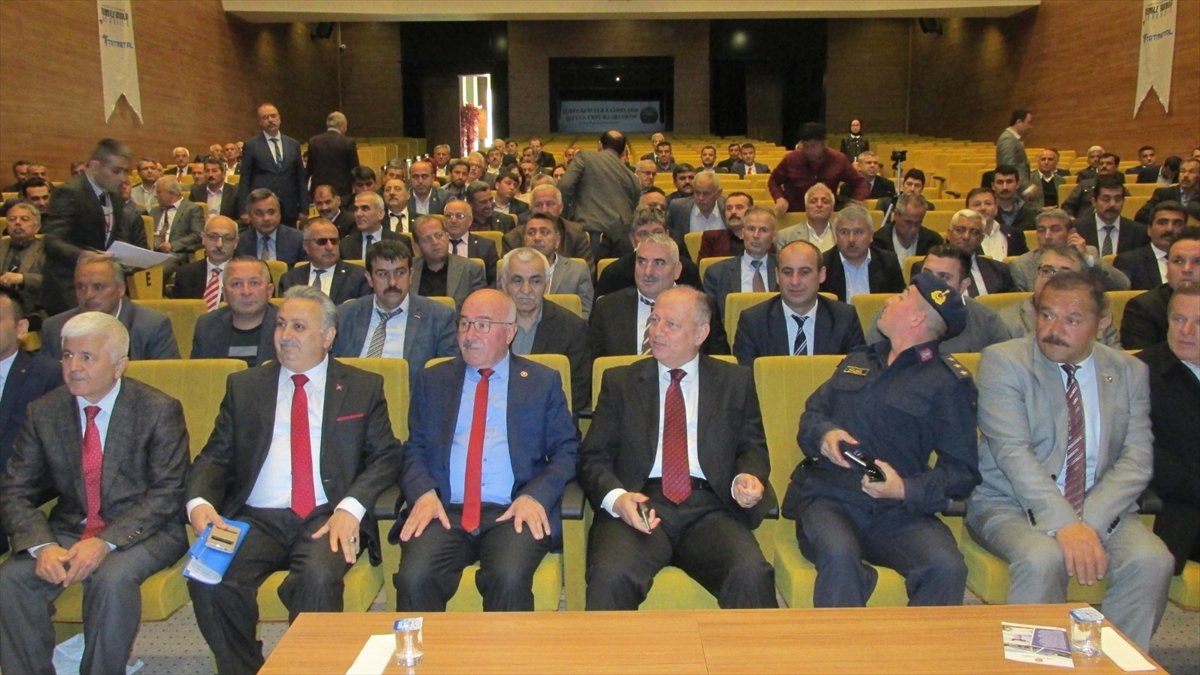 Kaymakam Çorumluoğlu, Muhtarlarla Bir Araya Geldi