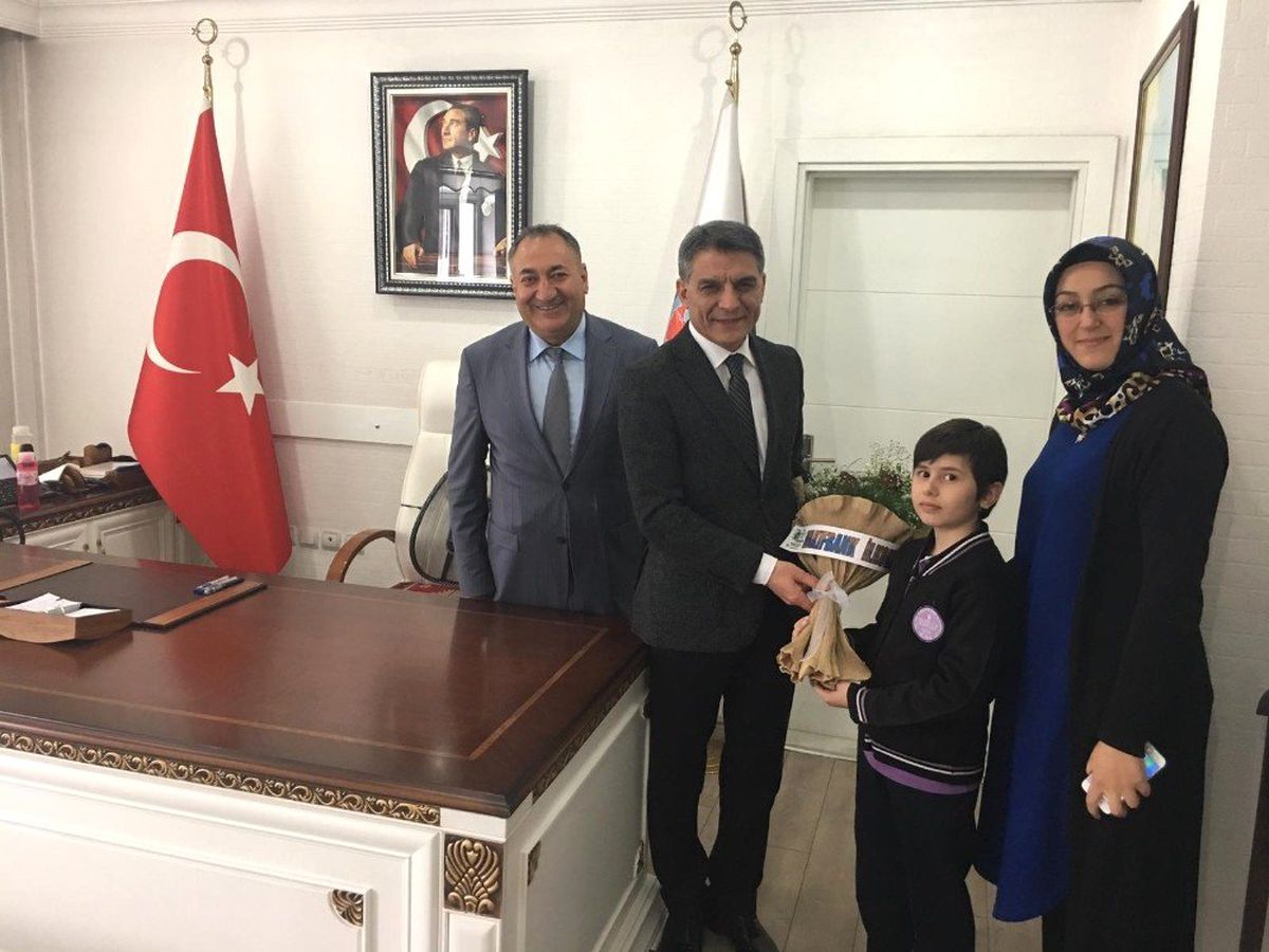 Kaymakam Özkan Makamını Öğrencilere Devretti