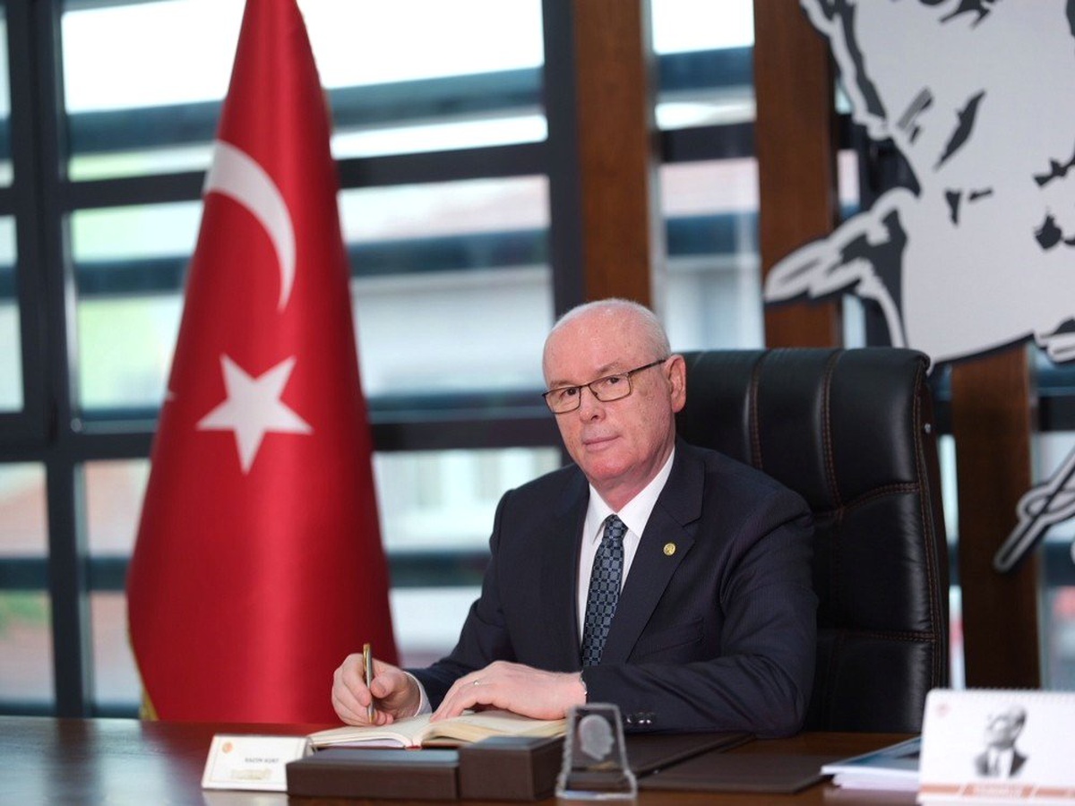 Kazım Kurt\'un 23 Nisan Ulusal Egemenlik ve Çocuk Bayramı Mesajı