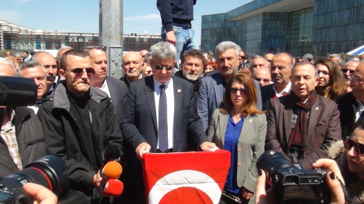 Kılıçdaroğlu\'na Yapılan Saldırıya Bursa\'dan da Tepki Geldi