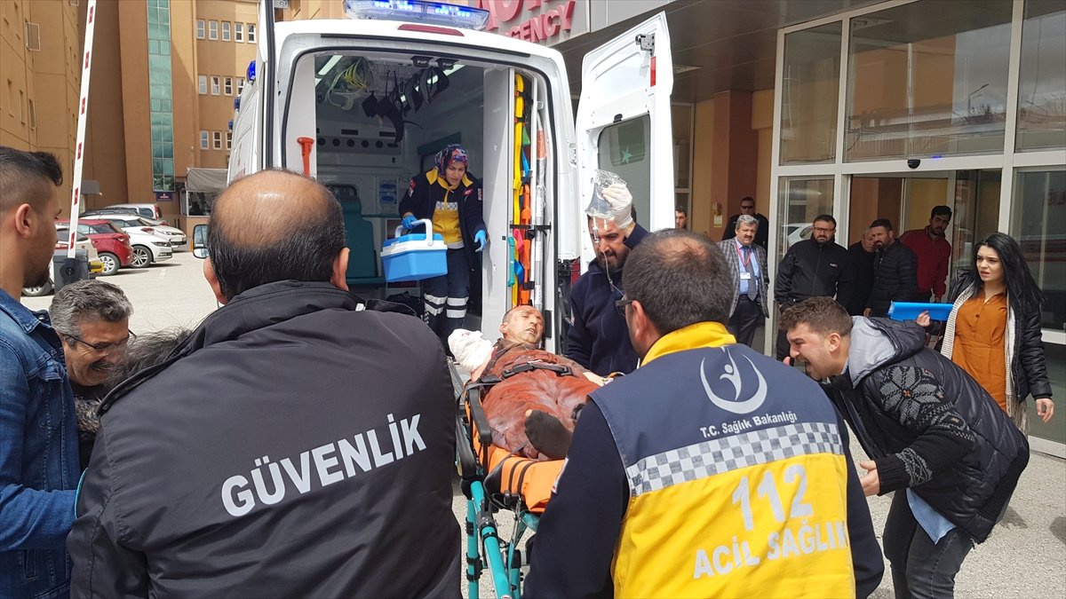 Kolunu Makineye Kaptıran İşçi Ağır Yaralandı
