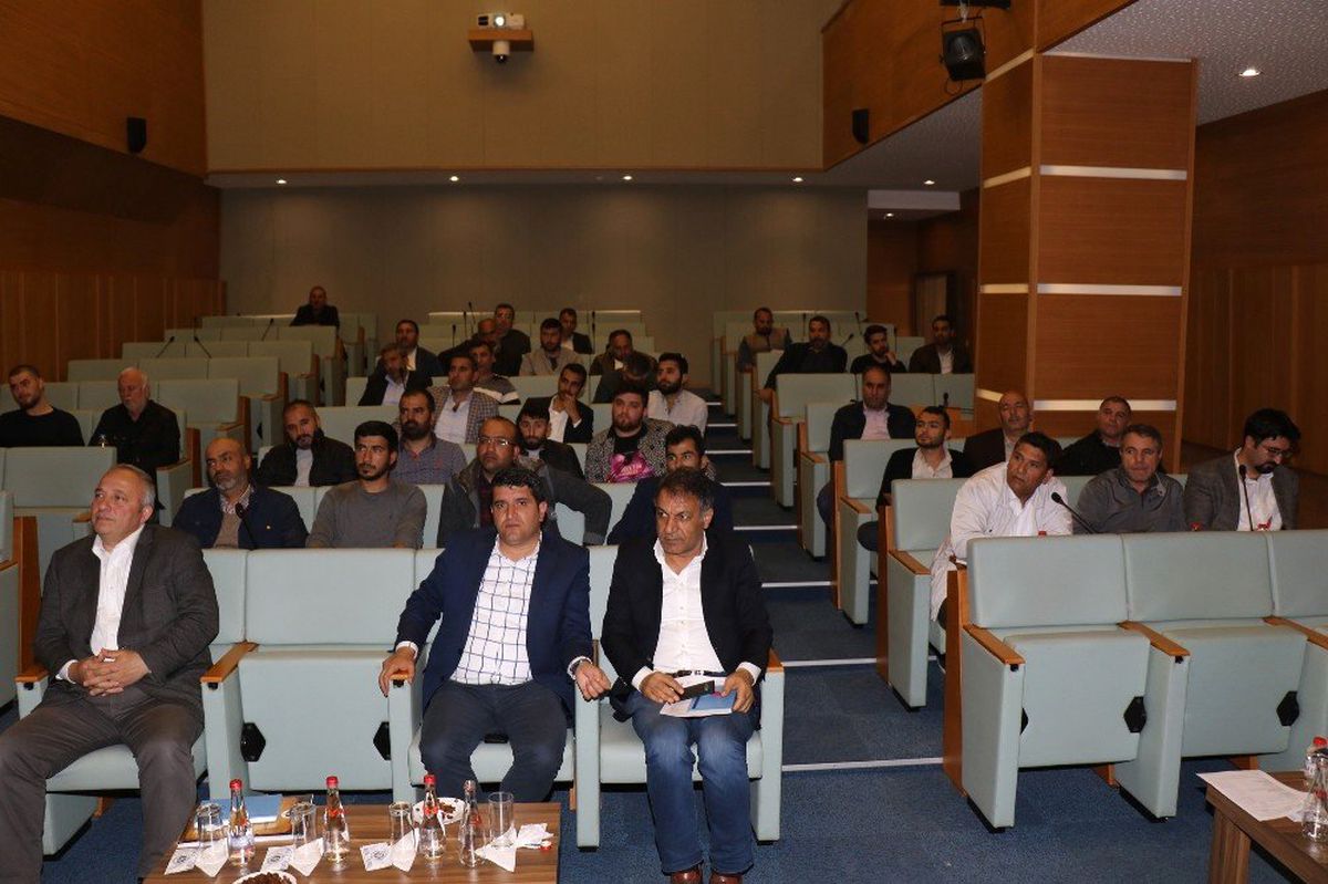 Manisa Tso\'da İnşaat Sektöründeki Mesleki Yeterlilik Sistemi Anlatıldı