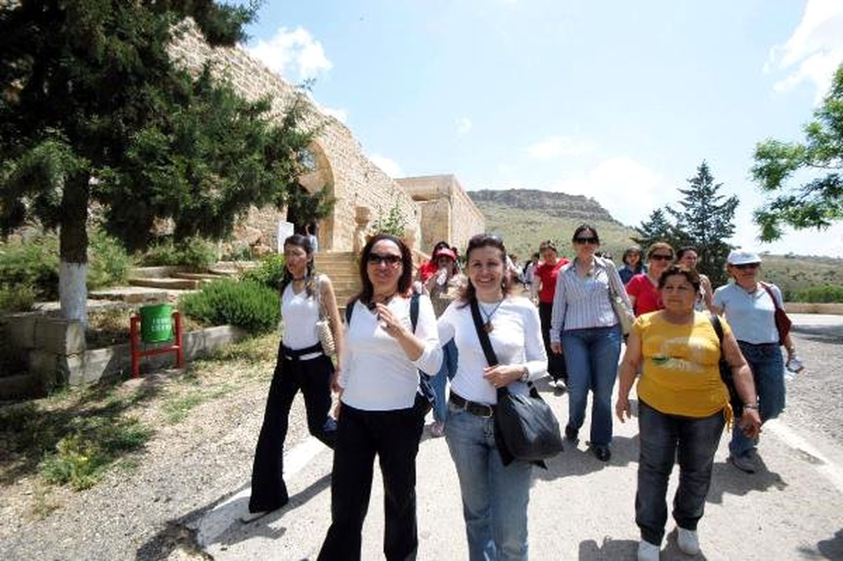 Mardinli Turizmcilerde Bayram Tatili Sevinci