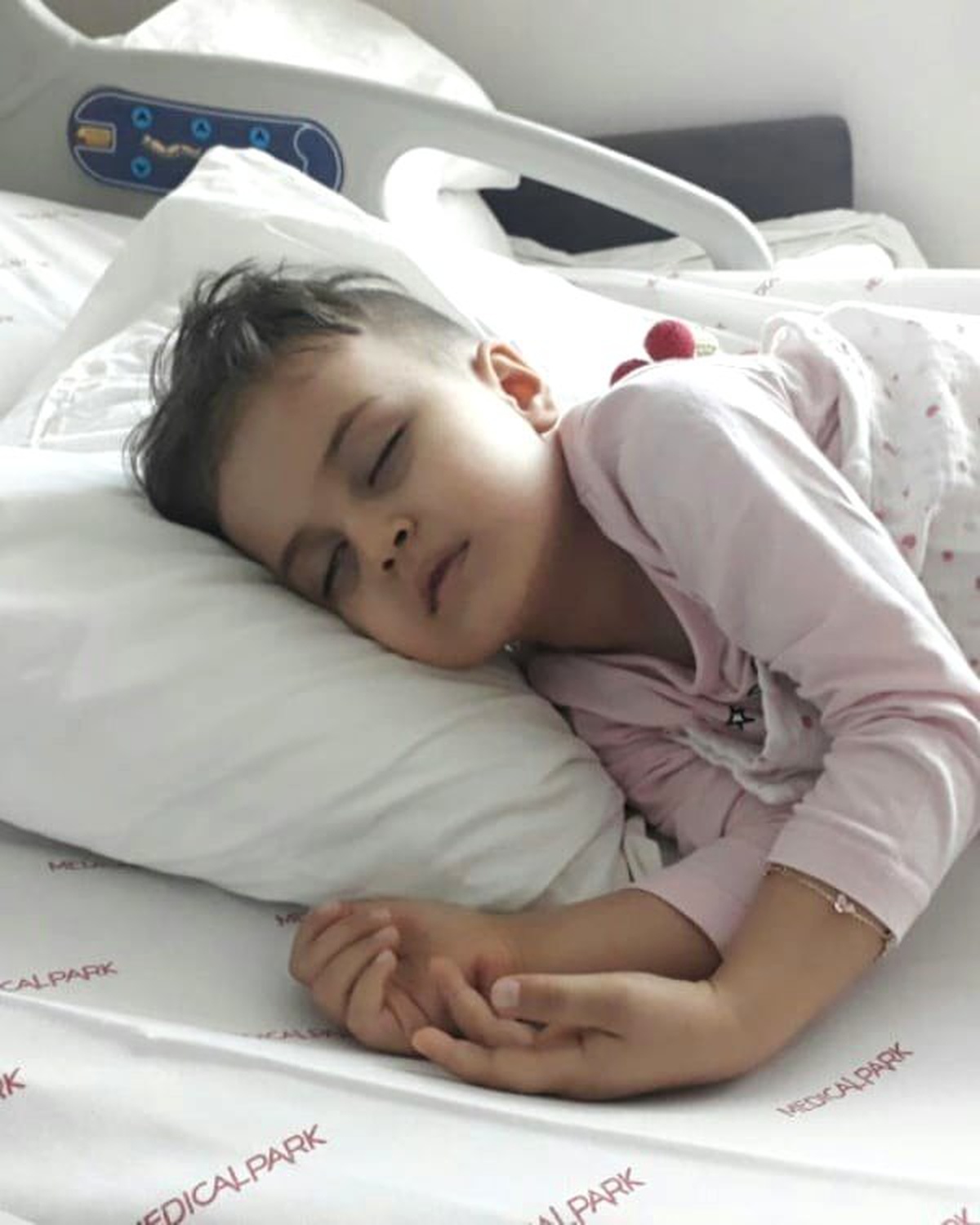 Minik Öykü Arin\'in Nakil Sonrası İlk Görüntüleri