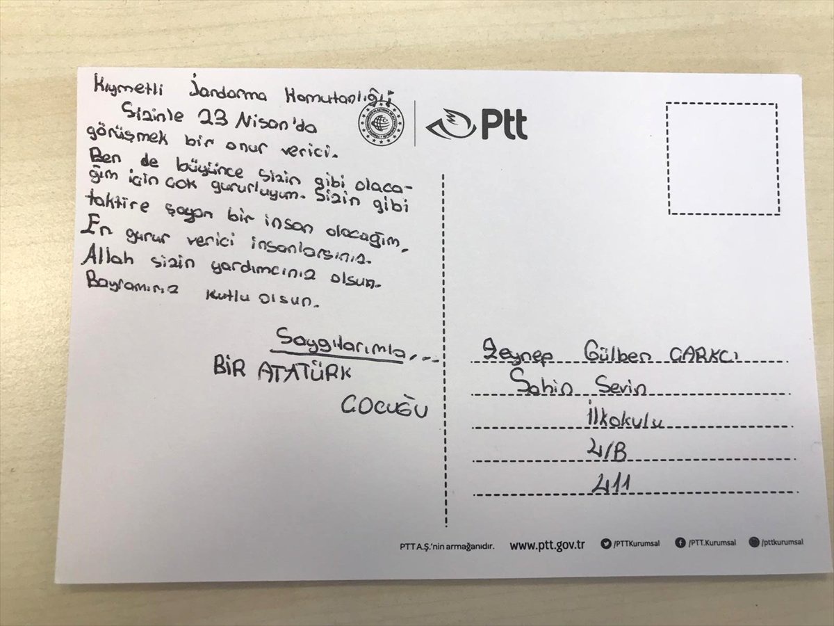 PTT\'den Çocuklara Özel Ücretsiz 23 Nisan Kartı
