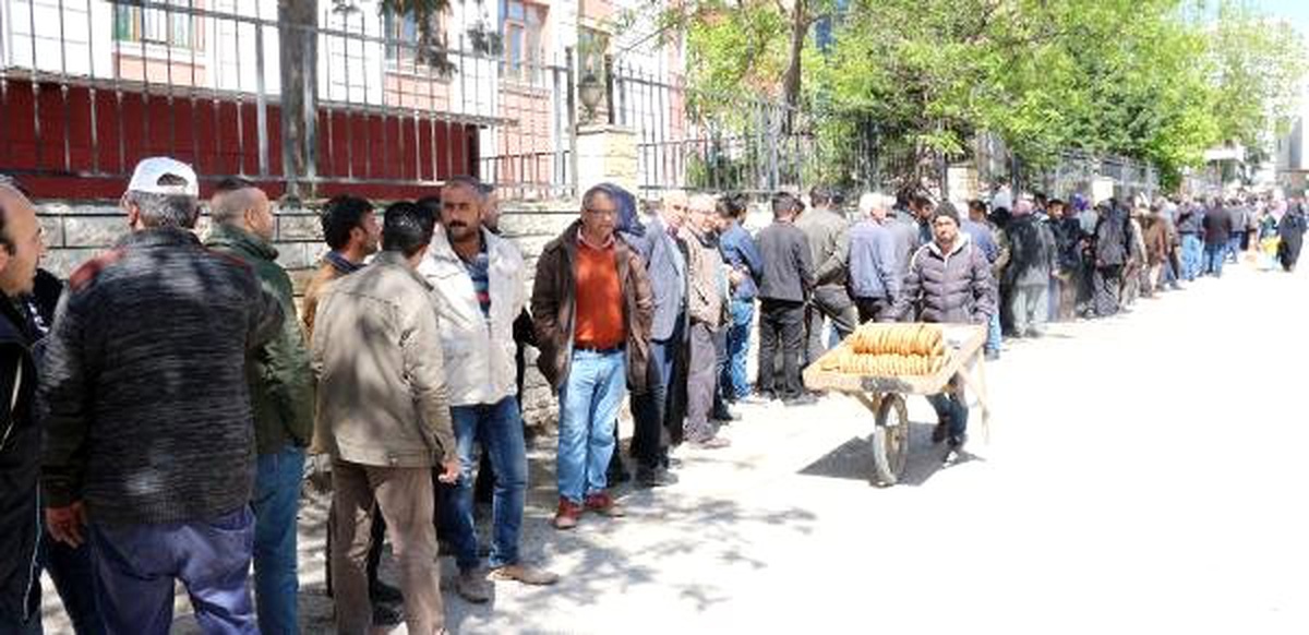 Şanlıurfa\'da 6 Aylık İşe Başvuru Kuyruğu
