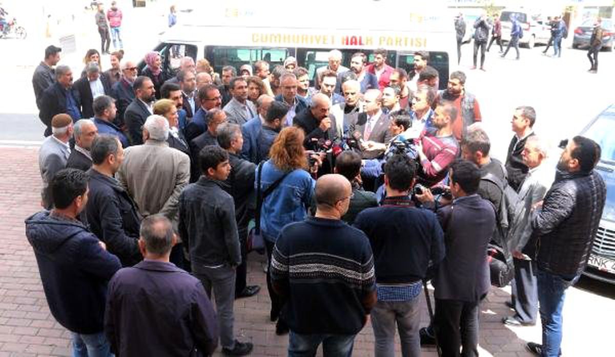 Şanlıurfa\'da CHP\'lilerden Kılıçdaroğlu\'na Saldırı Tepkisi