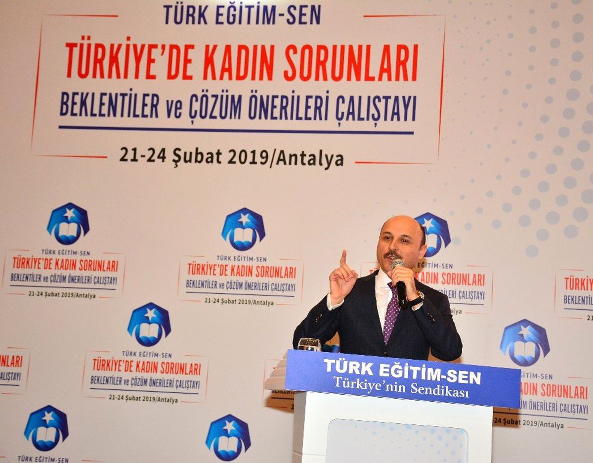 Türk Eğitim-Sen Genel Başkanı Geylan: "23 Nisan; Çocuklarımızın Özgürce Koşup Oynayabildiği Bir...