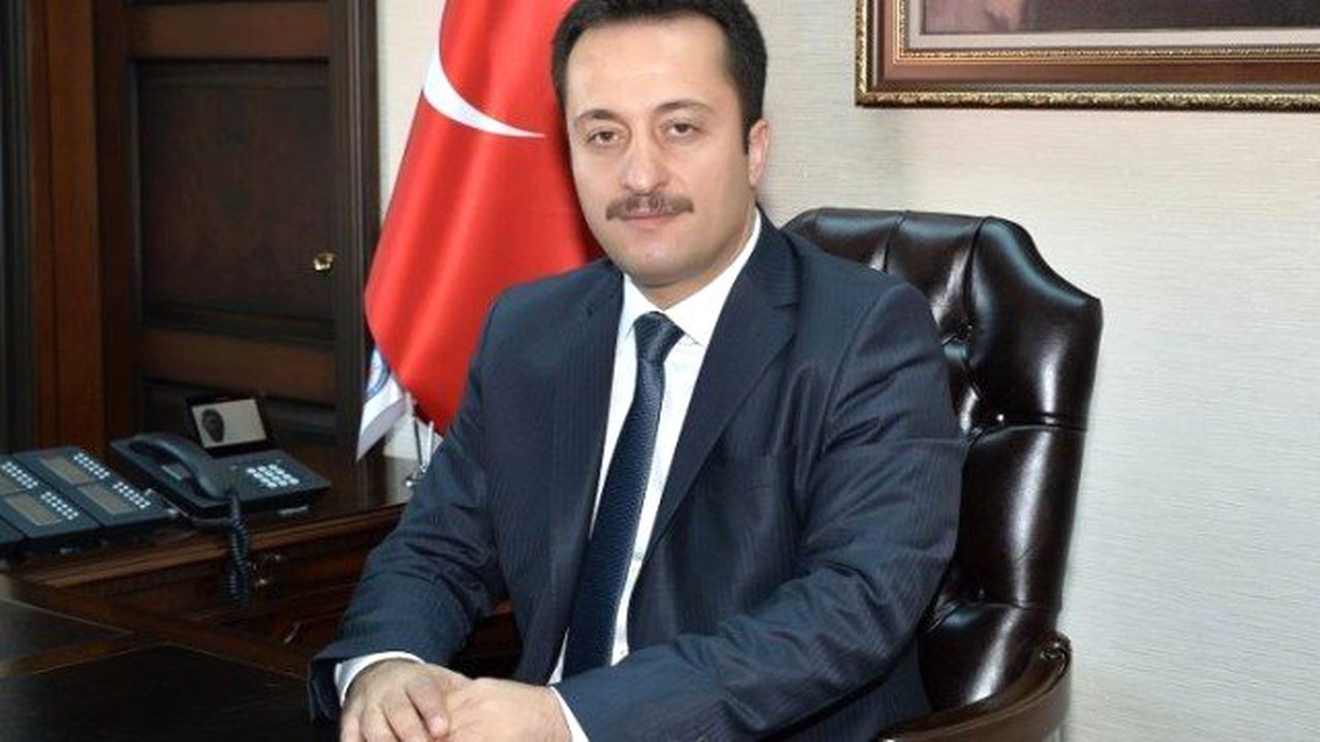 Vali Şentürk\'ün 23 Nisan Ulusal Egemenlik ve Çocuk Bayramı Mesajı