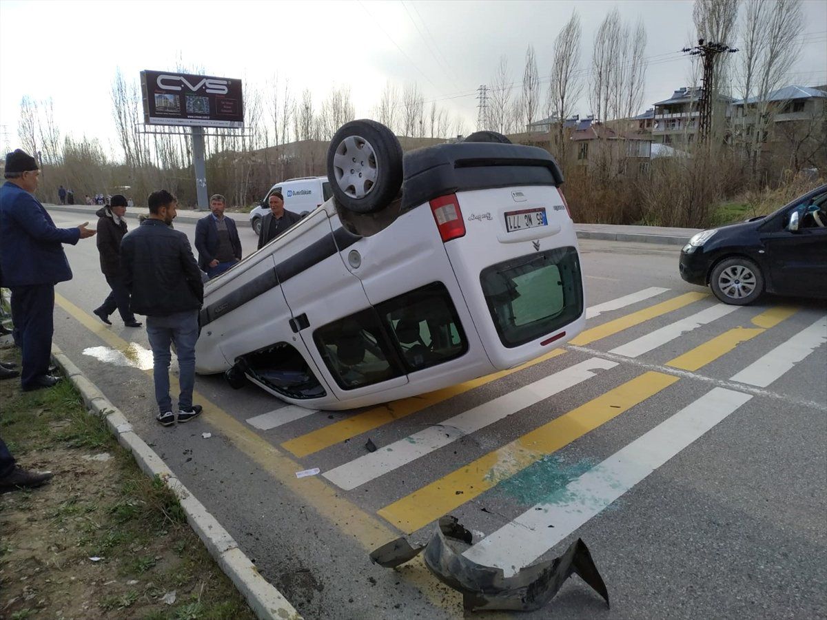 Van\'da Trafik Kazası: 1 Yaralı