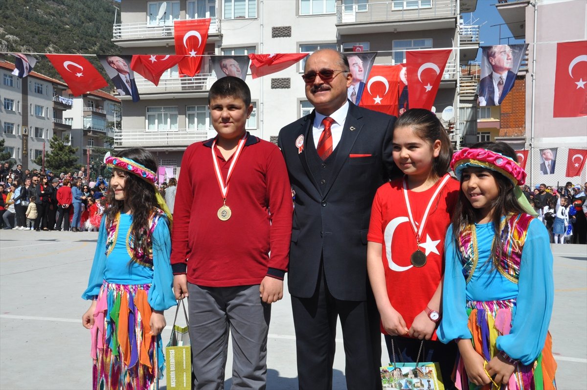 23 Nisan Ulusal Egemenlik ve Çocuk Bayramı