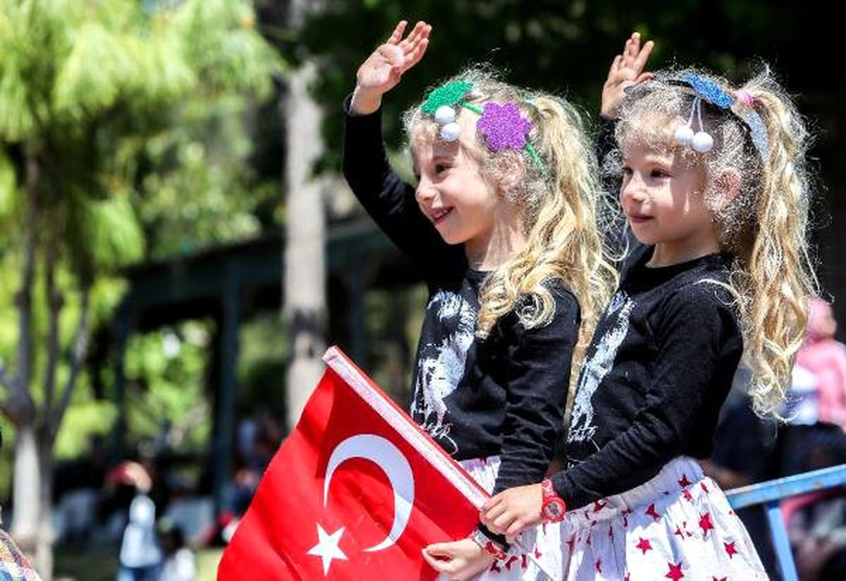 Antalya\'da Bayram Coşkusu