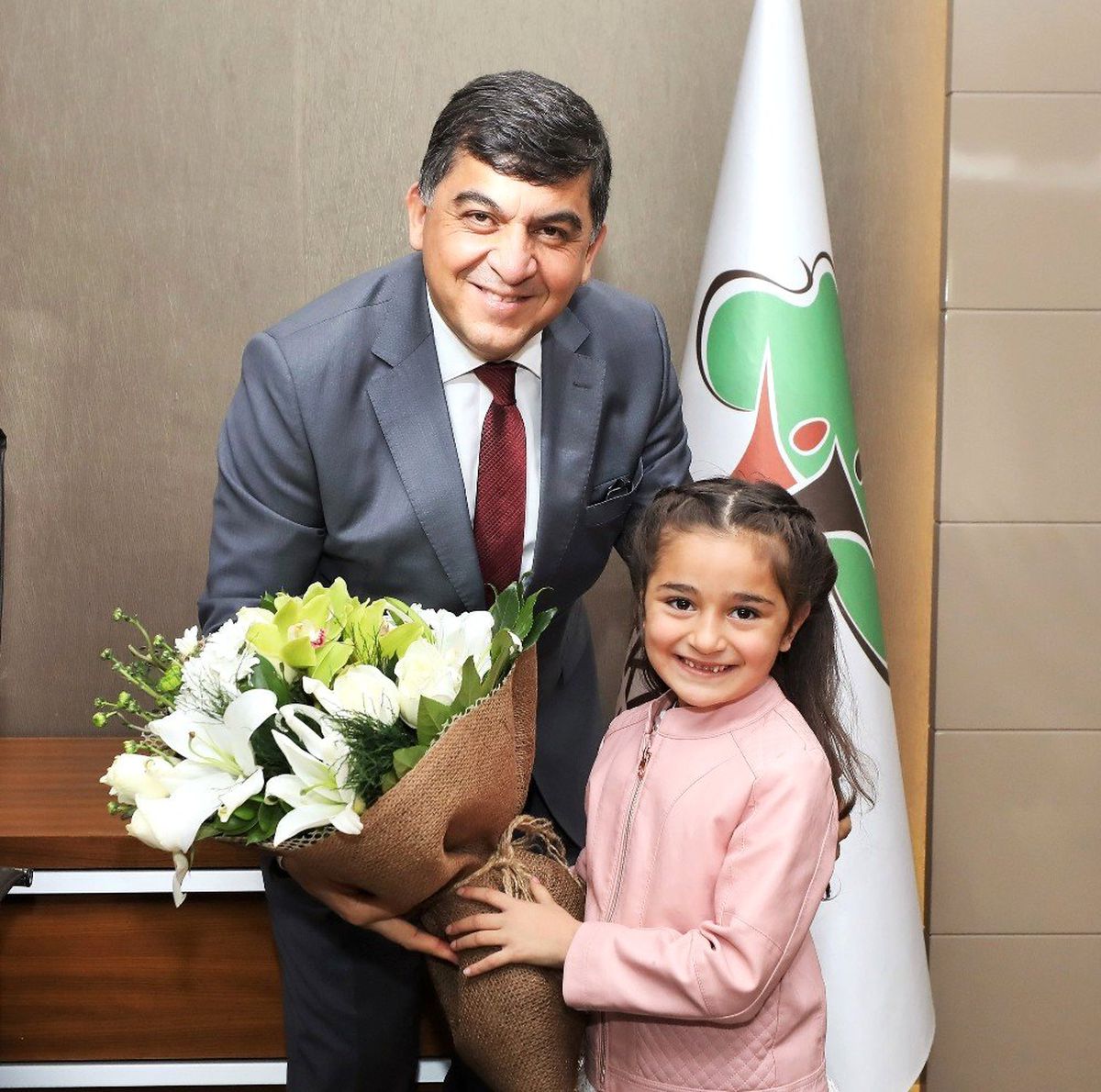 Başkan Fadıloğlu, Koltuğunu Elif Su Geliş\'e Teslim Etti