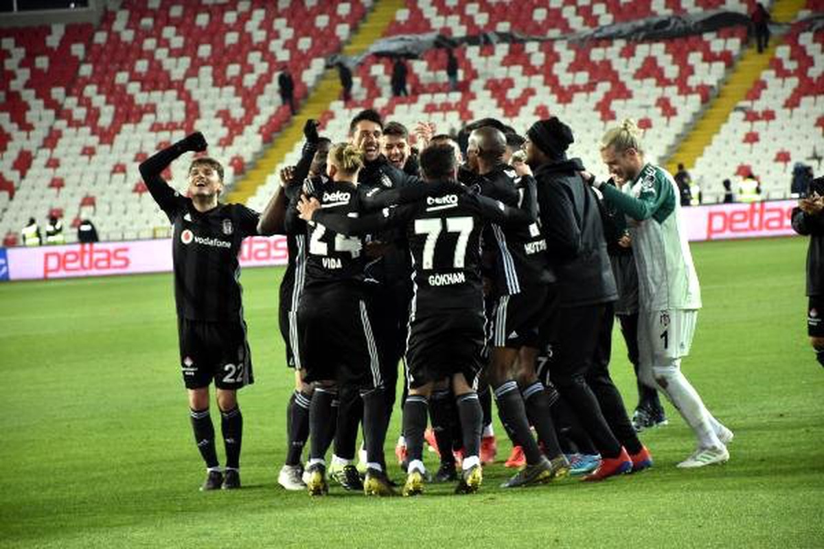 Beşiktaş 5 Maçlık Seri Yakaladı, Şampiyonluk İçin İştahı Kabardı