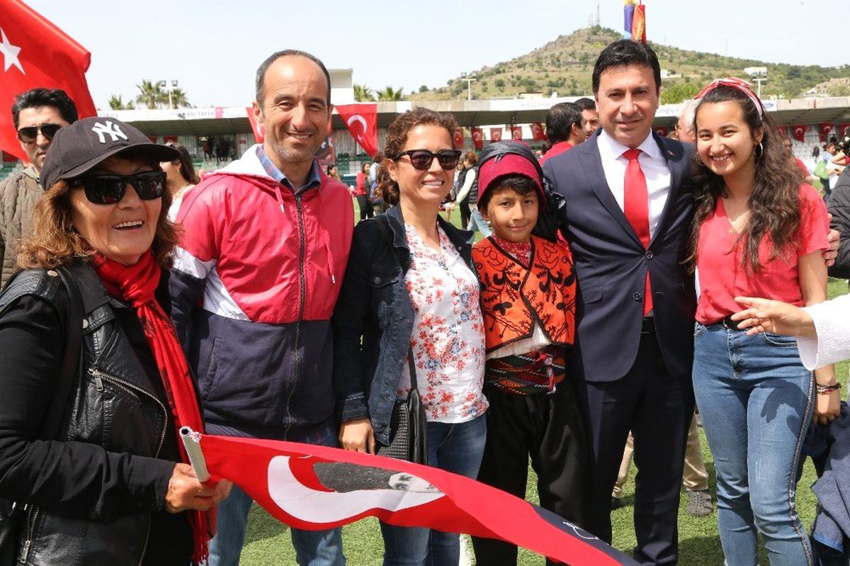 Bodrum\'da 23 Nisan Sevinci