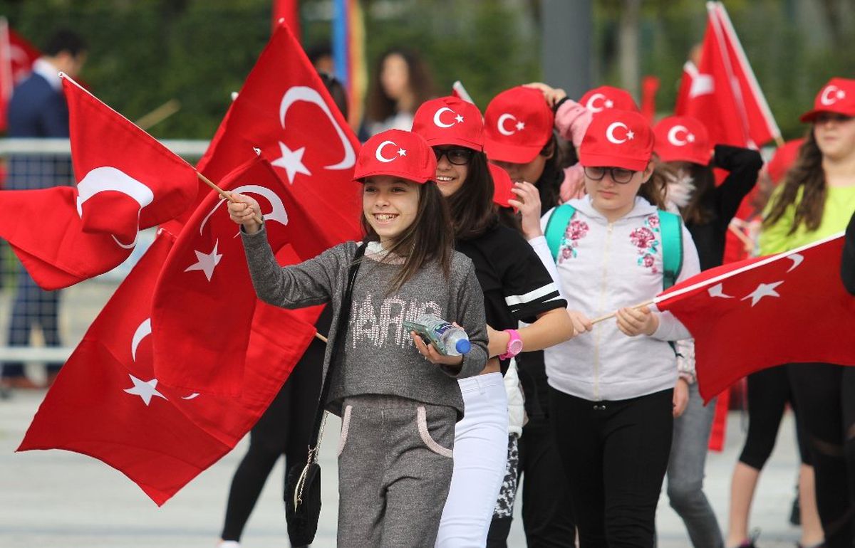Bursa\'da 23 Nisan Coşkusu