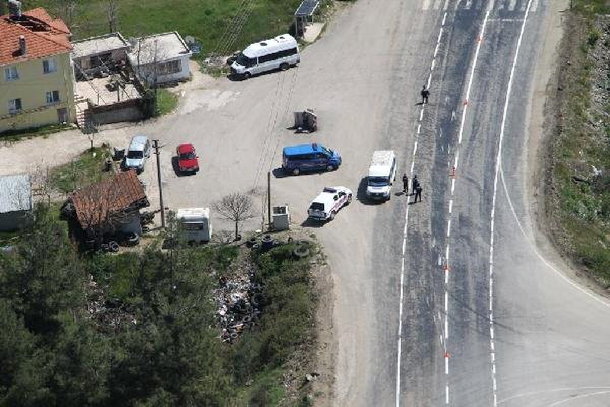 Bursa\'da Helikopterli Huzur Uygulaması: 34 Gözaltı
