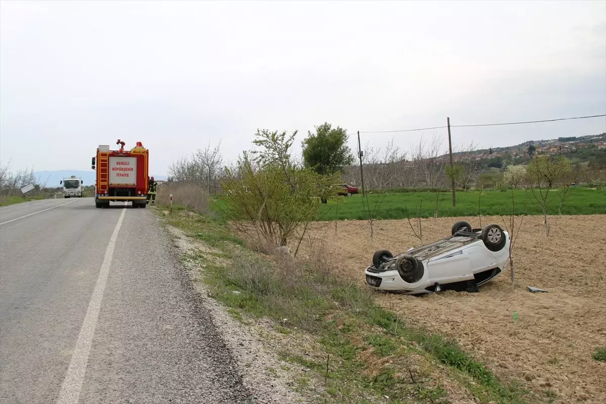 Denizli\'de Trafik Kazası: 2 Yaralı