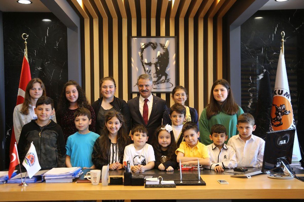 Deveci: "Her Şey Çocuklarımız İçin"