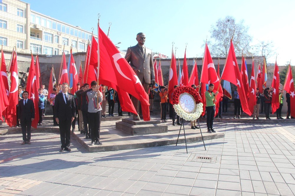 Duygulandıran 23 Nisan Kutlaması