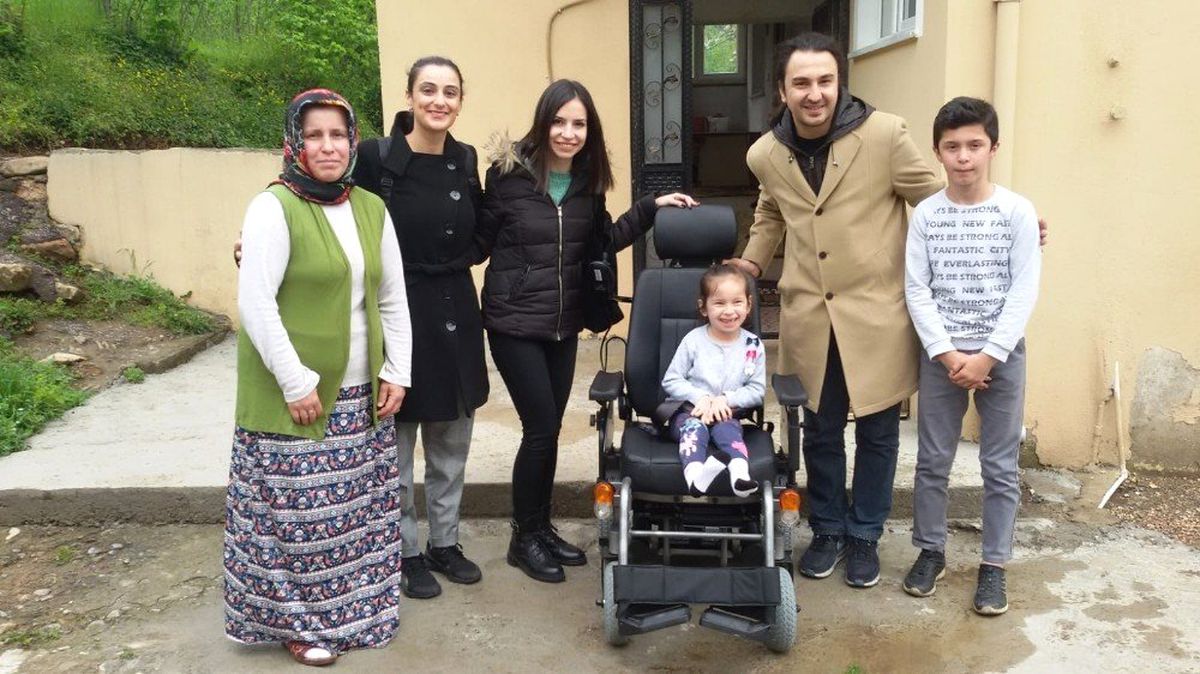 Engelli Öğrenci Akülü Araca Kavuştu