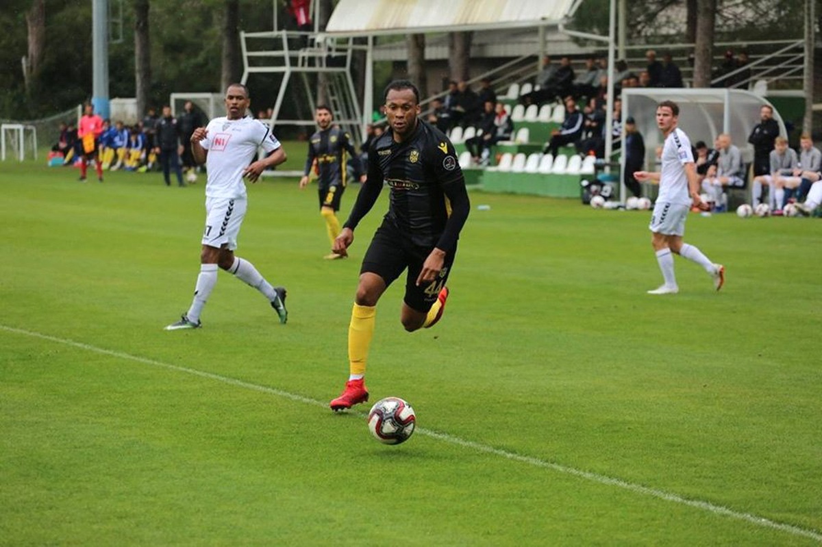 Evkur Yeni Malatyaspor\'da Arturo Mina Sevinci