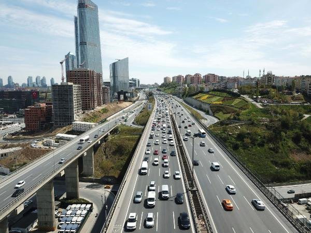 Havadan Fotoğraflarla) - Tem Seyrantepe\'de Trafik Kazası