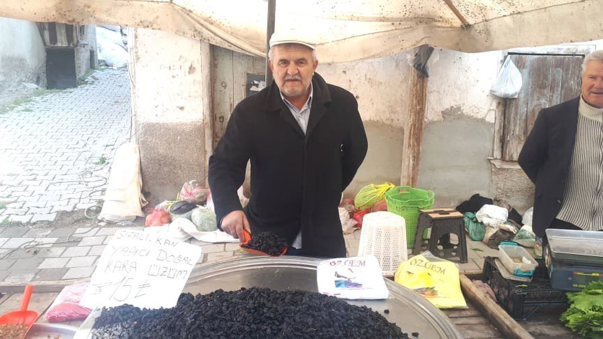 Kara Üzün Kurusu\' İlgi Görüyor