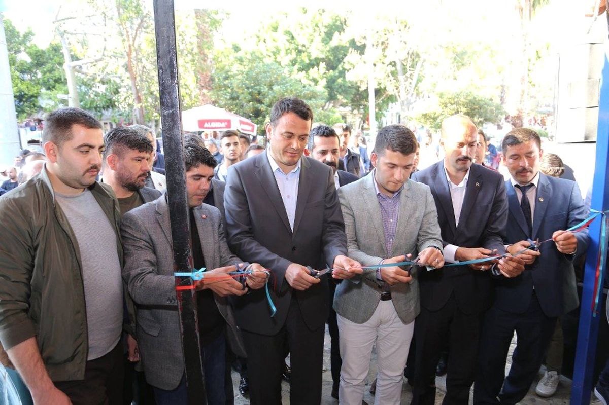 Kaş\'ta Ülkü Ocakları Açılışı