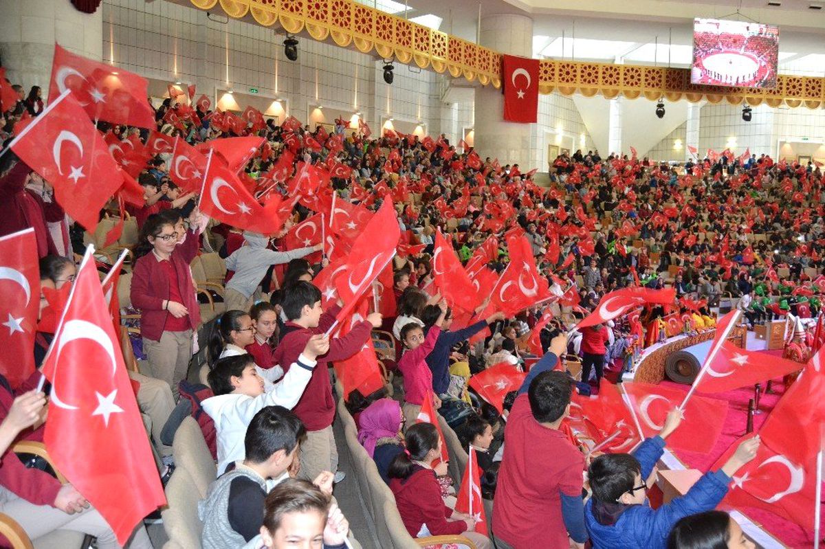 Konya\'da 23 Nisan Kutlamaları