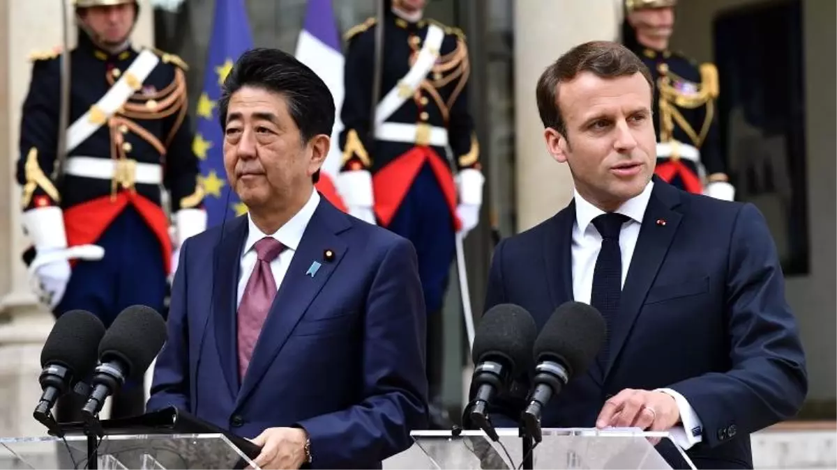 Macron ve Abe, Renault-Nissan\'ın Geleceğini ve Ghosn Soruşturmasını Görüştü