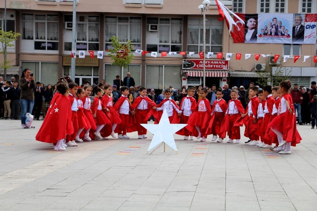 Manisa\'nın İlçelerinde 23 Nisan Coşkusu