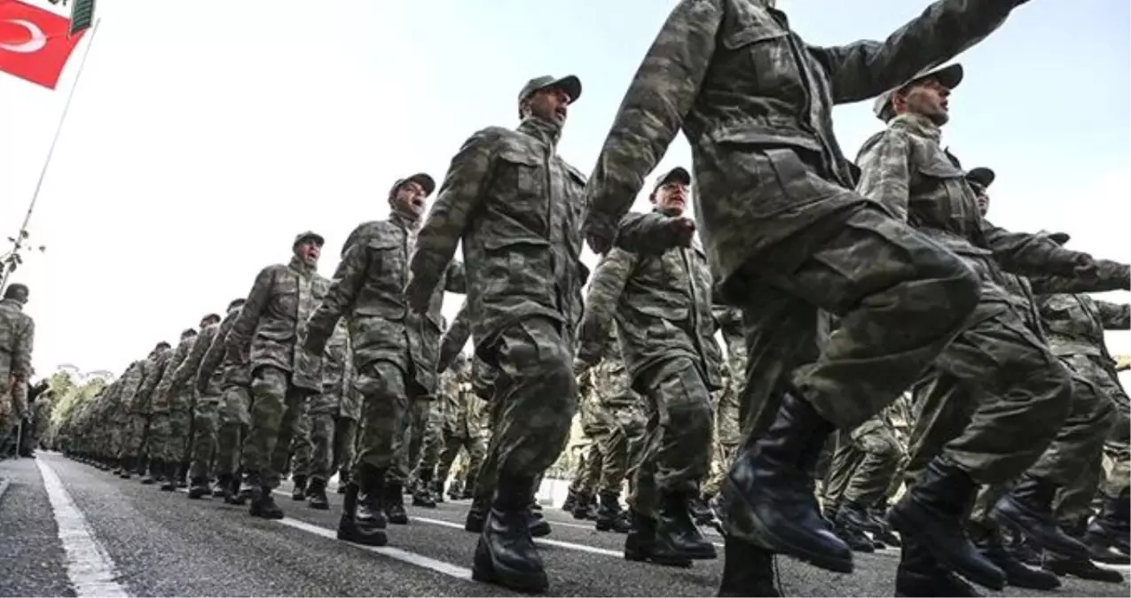 Milli Savunma Bakanı Hulusi Akar, Yeni Askerlik Sistemi Hakkında Bilgi Verdi!