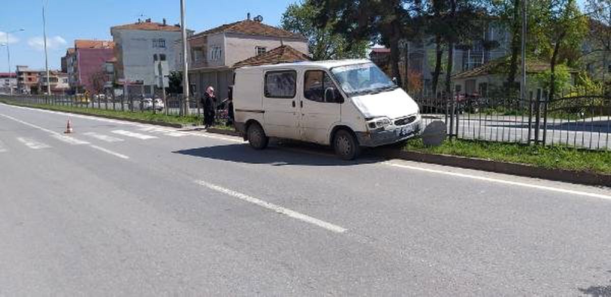 Minibüsün Çarptığı Bisikletli Yaralandı