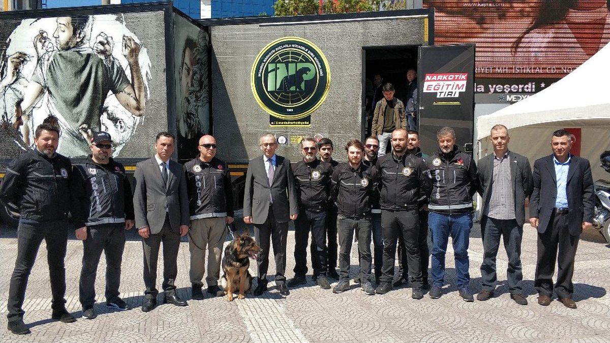 Narkotik Eğitim Tırı Samsun\'da