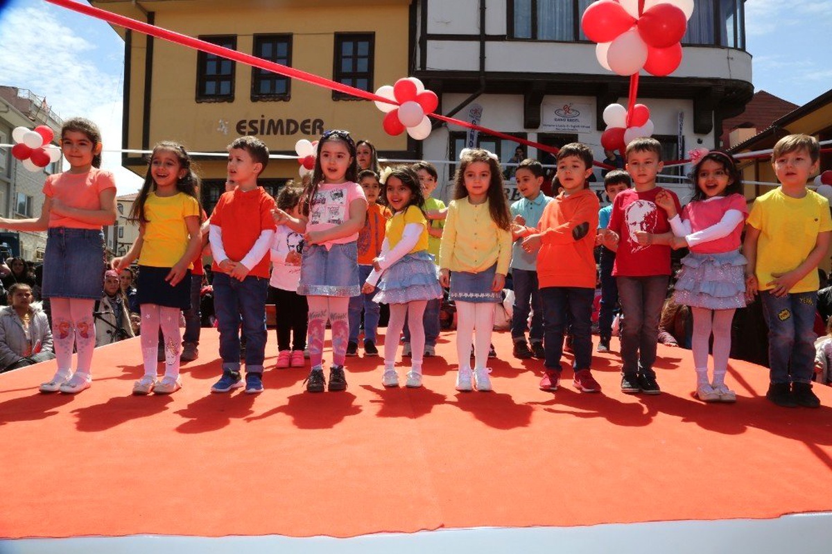 Odunpazarı\'nda 23 Nisan Coşkuyla Kutlandı
