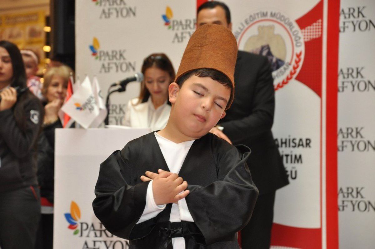 Park Afyon\'da 23 Nisan Kutlandı