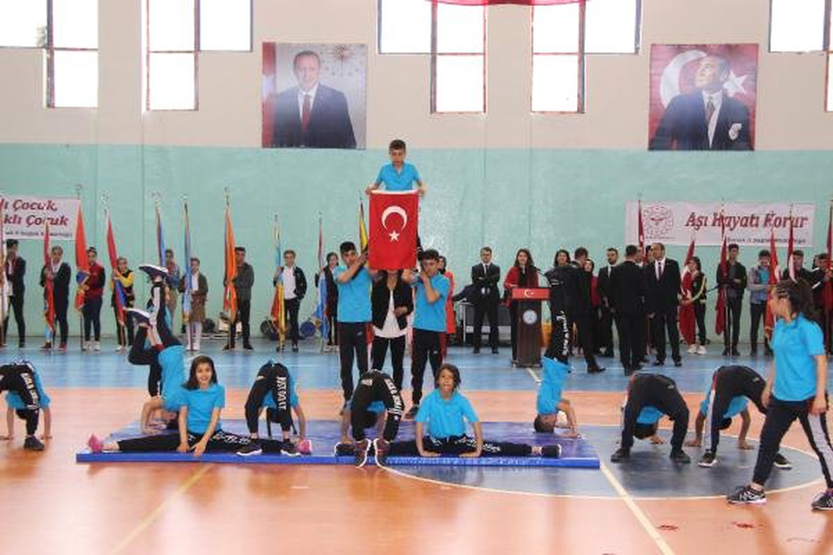 Şırnak\'ta 23 Nisan Coşkuyla Kutlandı