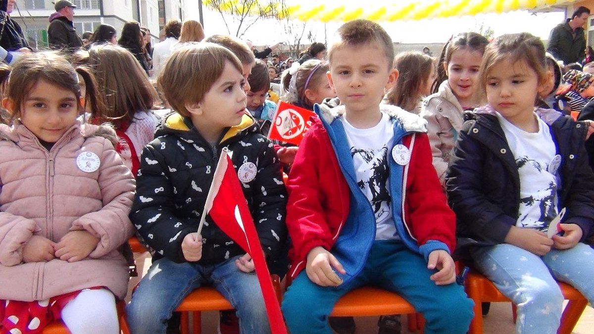 Tekirdağ\'da İlginç 23 Nisan Kutlaması
