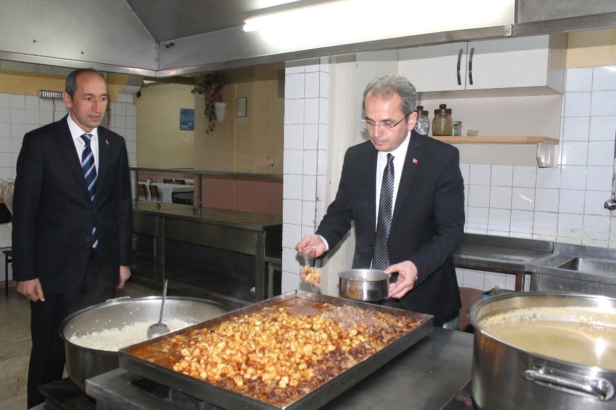 Tosya Kaymakamlığı Aşevi Hizmete Girdi