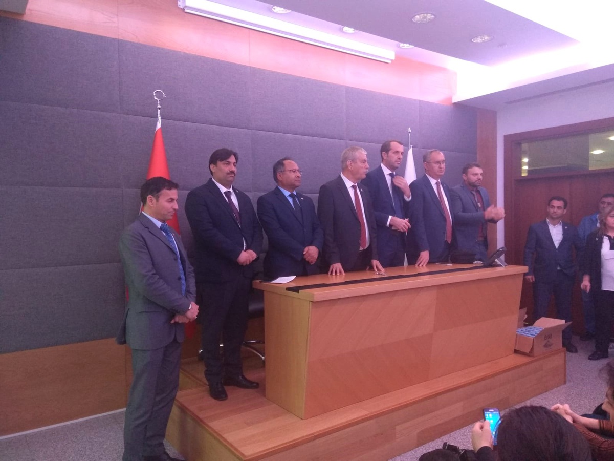 Ulusal Egemenlik ve Çocuk Bayramını Kutladı
