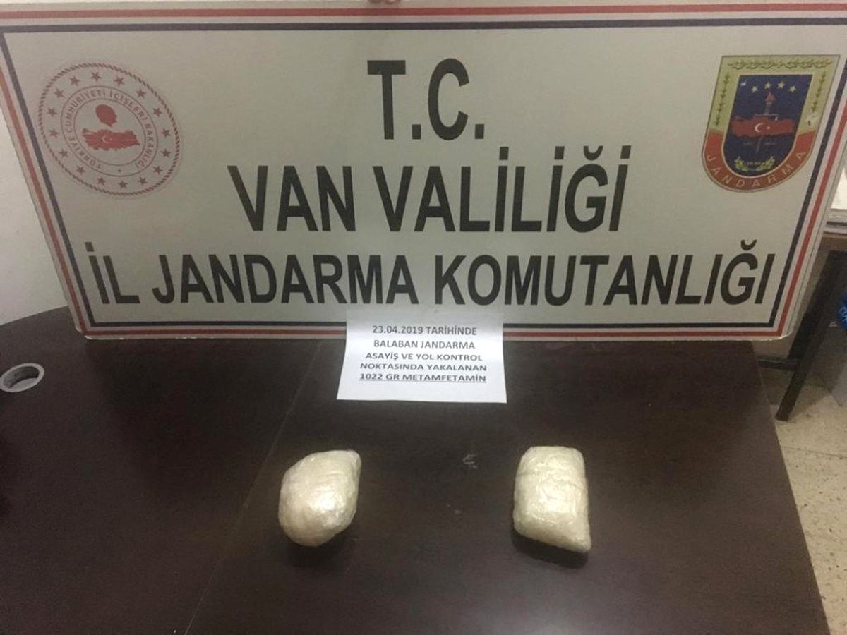 Uyuşturucu Madde Cesur\'a Takıldı